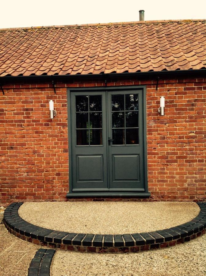 Chestnut Lodge Dereham Exterior foto